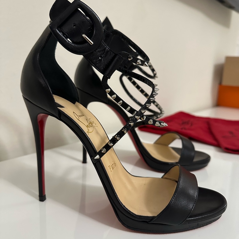 Christian Louboutin Choca Lux